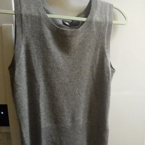 SAKS FIFTH AVENUE 100% CASHMERE VEST